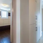 Olive Grove Ferienhaus *