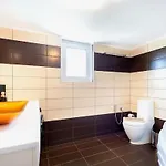Ferienhaus Olive Grove *