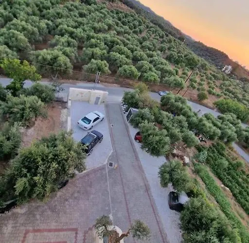 Olive Grove Semesterbostad